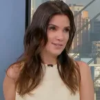 Sabina Simonato leva bronca da m�e ao vivo e viraliza