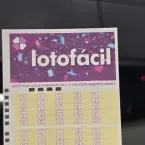 Tr�s apostadores vencem a Lotof�cil e ganham R$ 561 mil cada