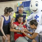 Dia D atualiza vacinação infantil e alerta contra sarampo