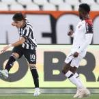 Botafogo perde para o Athletico no Nilton Santos