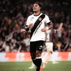 Atacante do Vasco � alvo da pol�cia por suposta liga��o com tr�fico de drogas e armas