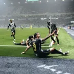 Deyverson celebra Atlético sobre Cruzeiro: "Maior de Minas"