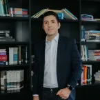 Como tirar o negócio da cabeça do dono e crescer sem bagunça