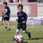 Franquia de futebol ensina ingl�s e lideran�a com investimento baixo