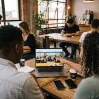 Empresas sem presen�a na internet est�o perdendo clientes e oportunidades de crescer