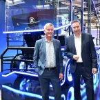 ZF cresce forte na Europa e aposta em caminh�es verdes, sem acidentes e controlados por software