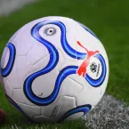 Bola rolando na S�rie B decide quem sobe de divis�o ou desce para a Segunda Divis�o