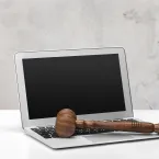 Empresas em fal�ncia vendem equipamentos em leil�es para n�o parar a opera��o