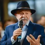 Lula confirma que vai ficar de fora do debate da Globo