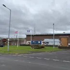 Assassino serial Ian Huntley era 'rico' e barbeiro na pris�o antes de ser morto a pauladas