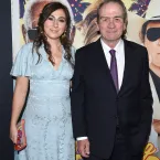 Tommy Lee Jones surge sorridente em evento ap�s luto