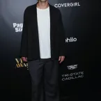 Shai Fruchter confirma t�rmino com Ava Dash ap�s beijo com Kyle Cooke