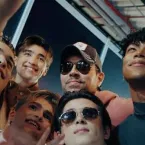 Enrique Iglesias e Santos Bravos lan�am m�sica nova e animada