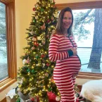 Hilary Swank, aos 52 anos, divulga gravidez do terceiro filho