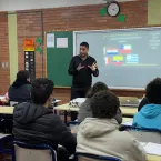 Professor venezuelano é exemplo de superação e educação no Brasil