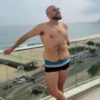 Tiago Abravanel impressiona com visual novo ap�s perder 23 kg