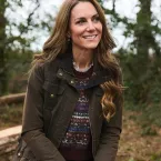 Kate Middleton aparece em novo retrato para lançar projeto da fundação real