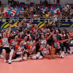 Osasco vence Supercopa de V�lei com Tifanny em dia de brilho