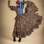 Claudia Ohana brilha em musical de festas juninas inspirado em Shakespeare