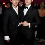 Irmãos gêmeos Dylan e Cole Sprouse descobrem que são descendentes de incesto