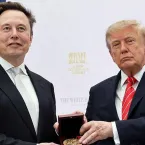 Elon Musk admite considerar fus�o gigante entre Tesla e SpaceX