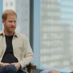 Ana Navarro critica Harry por tentar reconciliar com William em público