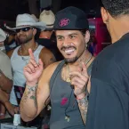 Zé Felipe abandona política: 'Não entendo, quero cantar para todos'