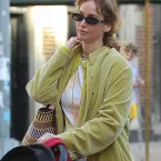 Jennifer Lawrence pode ter feito plástica que custa US$ 30 mil
