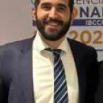 Quem o sistema protege e quem ele abandona?