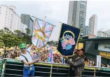 Bloco Casa Comigo 2026 re�ne mais de 100 mil foli�es em S�o Paulo mesmo sob chuva e celebra Carnaval com �trilhas sonoras de cinema�