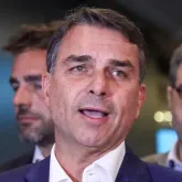 Fl�vio Bolsonaro: 'Ideia � criar minist�rio da seguran�a p�blica em parcerias com os estados'