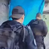 Pol�cia Civil faz a��o em ferros-velhos explorados pelo tr�fico na regi�o do Rio Comprido