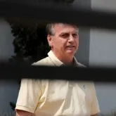 Defesa de Bolsonaro pede ao STF anula��o de condena��o de 27 anos