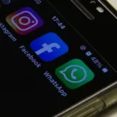 Deputados cobram explica��es do governo sobre regras para redes sociais