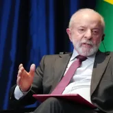 Lula: 'Queremos fazer parcerias com quem quer dividir tecnologia'