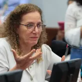 Deputados do governo v�o aos EUA para mostrar outro lado da pol�tica