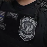 Pol�cia descobre empresa que usava carros-fortes para esconder drogas e armas