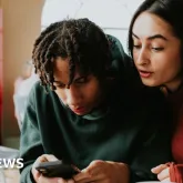 Proibi��o de redes sociais para menores de 16 anos a partir de 2027