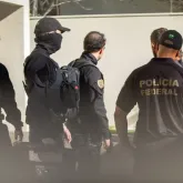 Pol�cia Federal faz buscas contra senador Jaques Wagner e empres�rio Augusto Lima por suspeitas com o Banco Master