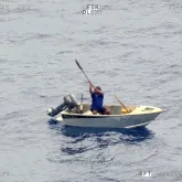 Pescador sobrevive 7 dias perdido no mar em barco a remo na Nova Zel�ndia