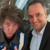 Chefe de gabinete de Javier Milei sai do cargo ap�s ser acusado de esconder dinheiro e bens