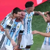 Argentina vence Su��a na prorroga��o e enfrenta Inglaterra na semifinal da Copa