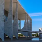 Lula critica tarifas dos EUA em artigo para jornal americano