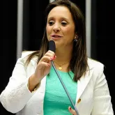 Podemos define nesta segunda se vai apoiar Flavio Bolsonaro e colocar Renata Abreu como vice