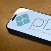 Banco Central adia novas regras do Pix contra fraudes; veja o que muda