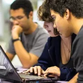 Dia do Estudante: mais de 1,2 milh�o de vagas em cursos gratuitos est�o com inscri��es abertas