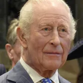 R�dio brit�nica choca ouvintes ao anunciar morte do rei Charles por engano e explica o erro