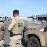 V�deo: criminosos fogem da pol�cia em opera��o no Sub�rbio de Salvador