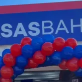 Casas Bahia fecha quase 300 lojas e demite 2 mil funcion�rios
