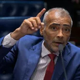 Rom�rio deixa o PL e declara apoio a Eduardo Paes no Rio
